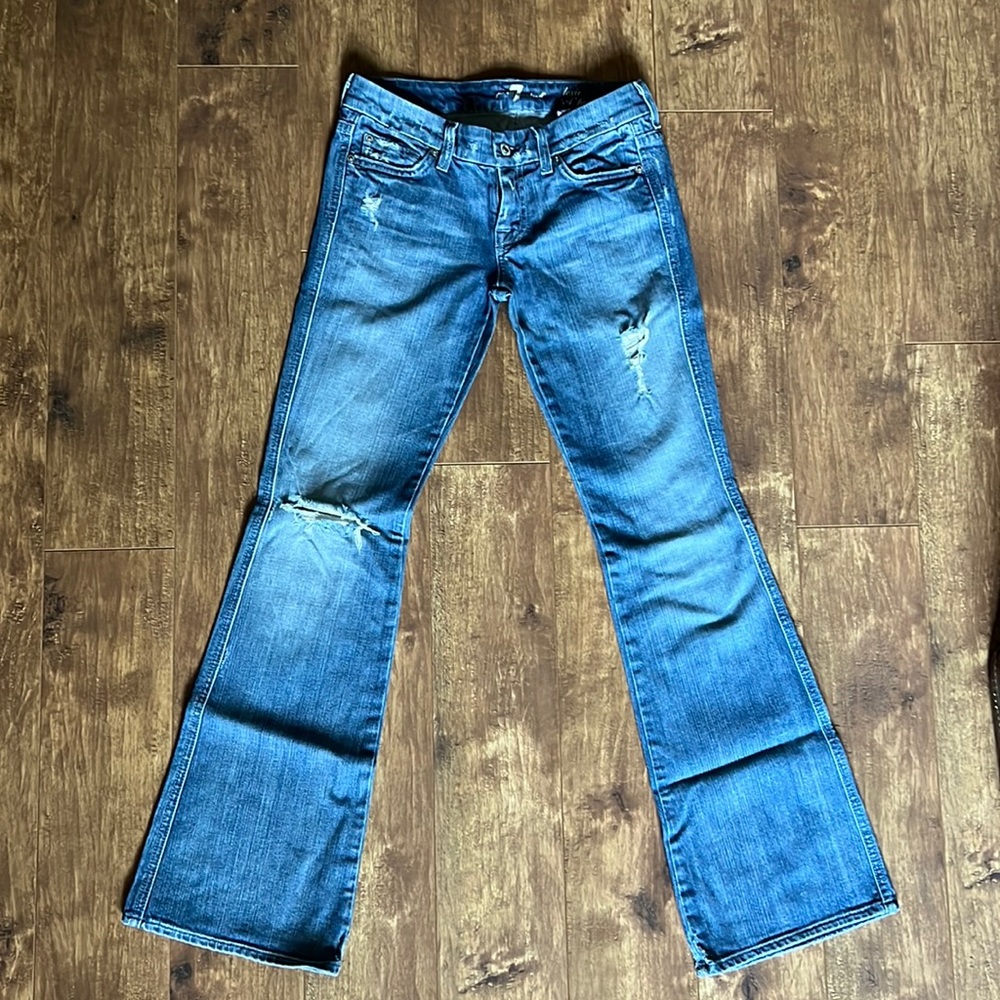 7 For All Mankind Size 25